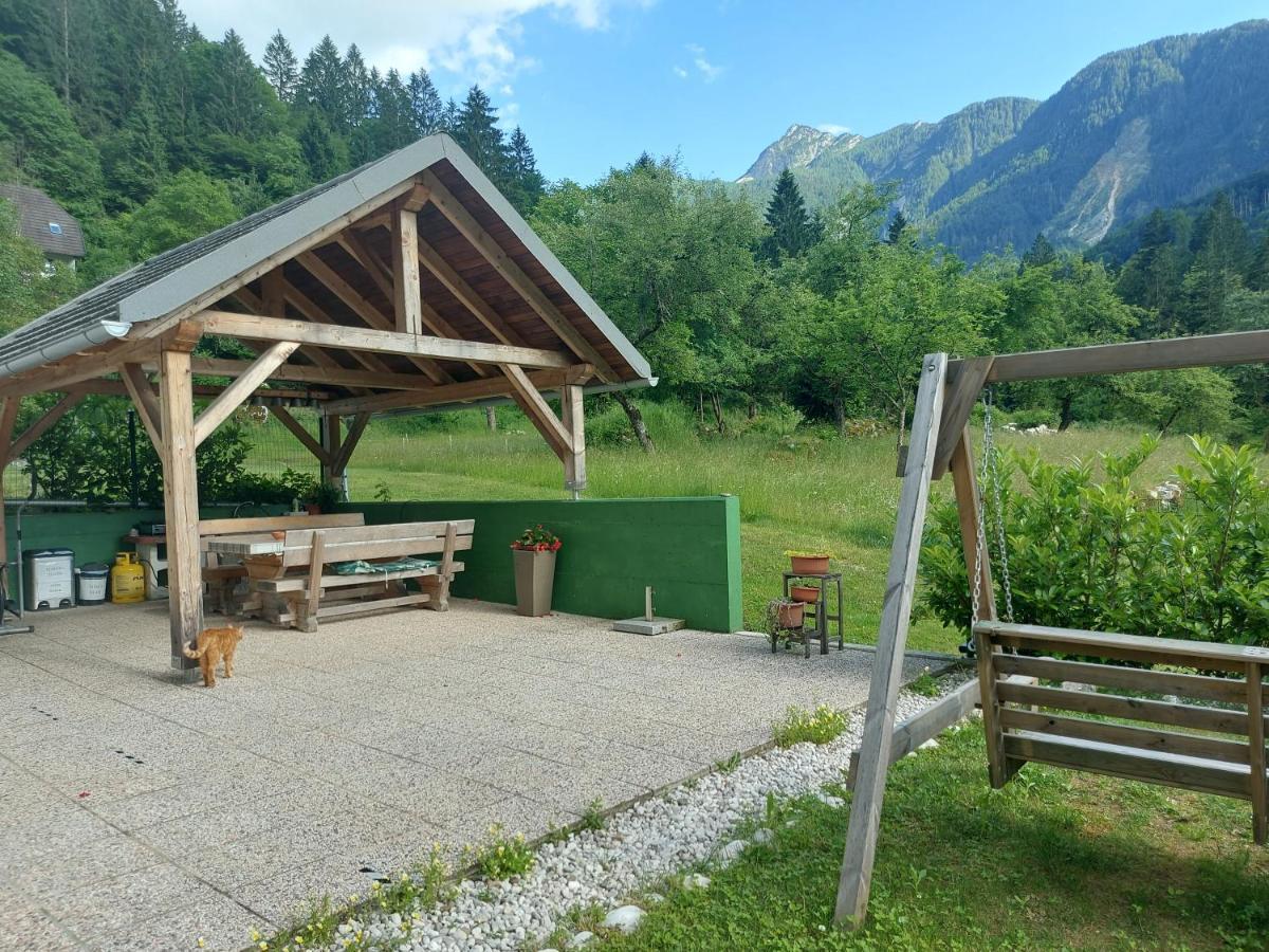 Apartmán Apartmaji Katrc Soča Exteriér fotografie